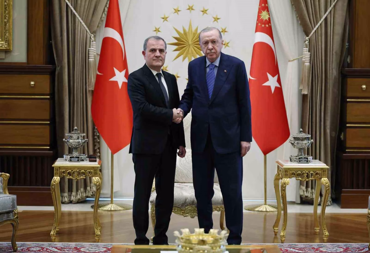 Erdoğan'dan Azerbaycanlı Bakana Kabul