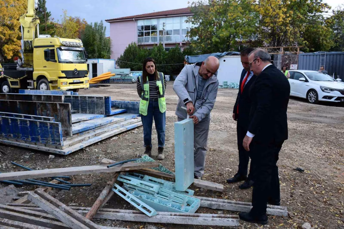 Eskişehir'de eğitim yatırımları yerinde incelendi