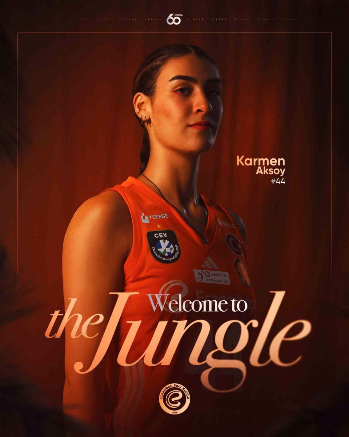 Karmen Aksoy Eczacıbaşı'na transfer oldu