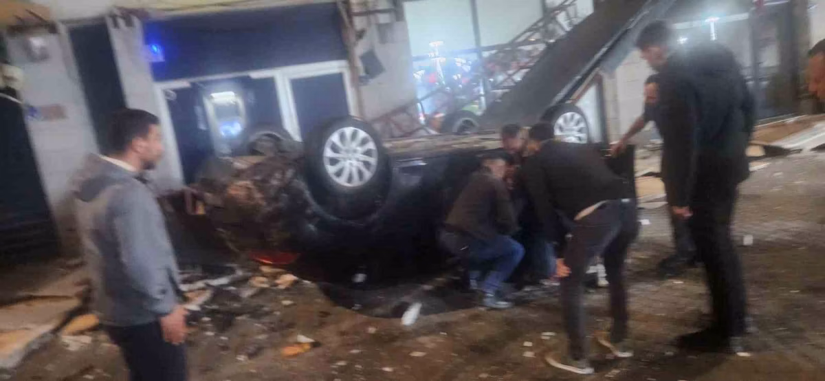 Kayalıklardan Dükkanların Üzerine Uçtu
