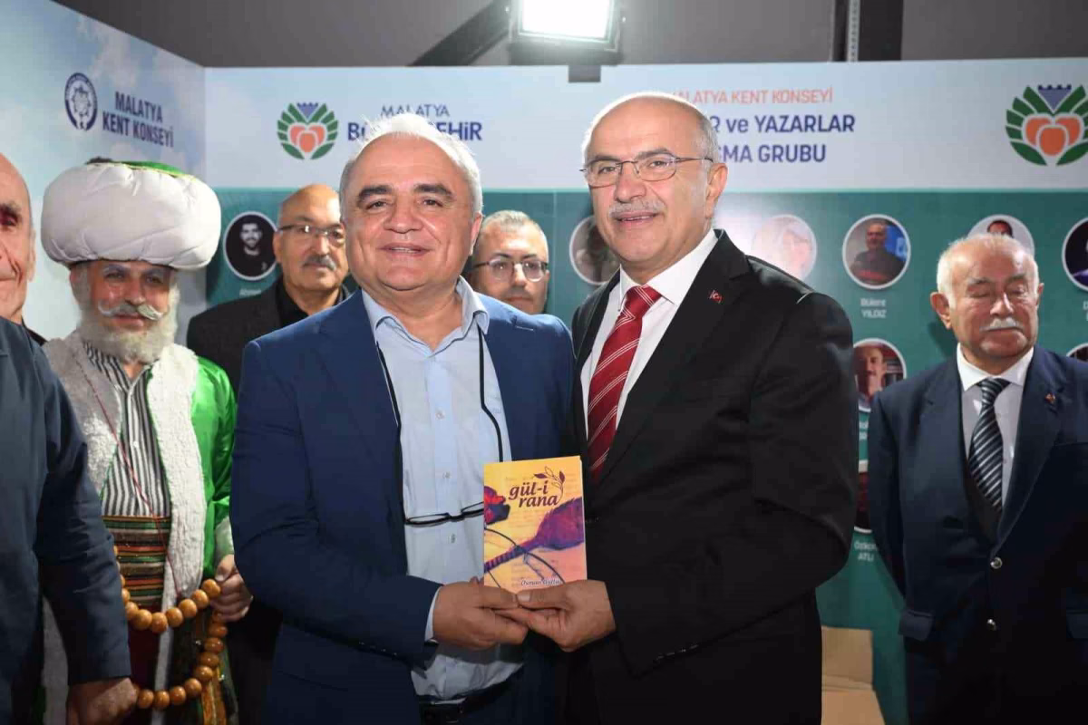 Malatya Kitap Fuarı ziyaretçilerden tam not aldı