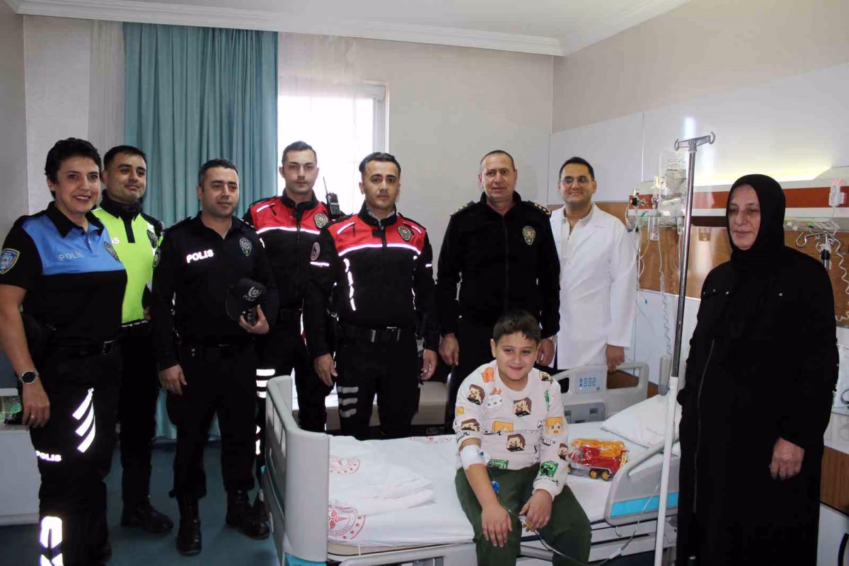 Minik kalplere anlamlı dokunuş