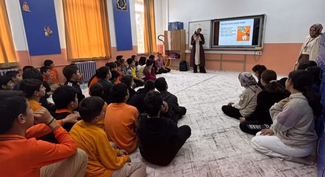 Okullarda Sağlıklı Diş Taraması Başlatıldı