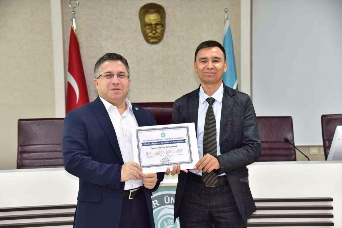 Özbekistanlı Akademisyenlere Balıkesir'de Sertifika