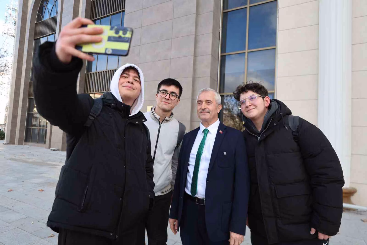 Şahinbey Millet Kütüphanesi Rekor Öğrenci Ağırladı