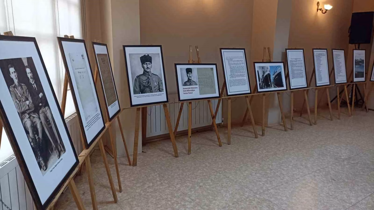 Samsun’da Millî Mücadele Belgeleri Sergisi Ziyarete Açıldı