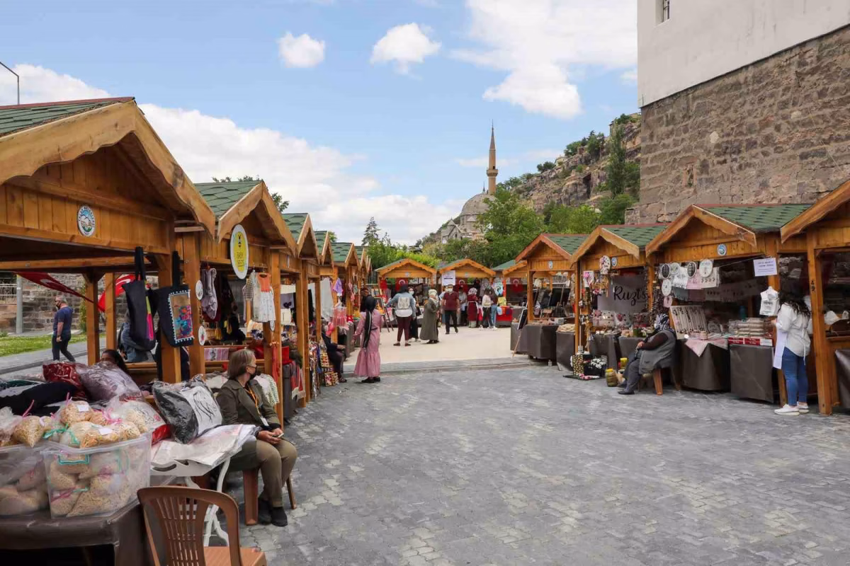 Talas Kadın Üretici Pazarı Kuruluyor