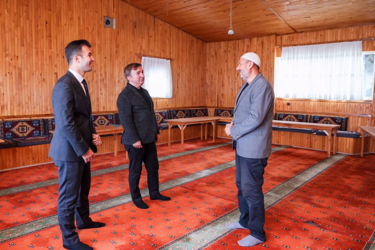 Vali Aydoğdu'dan Gençlik Merkezi Ziyareti