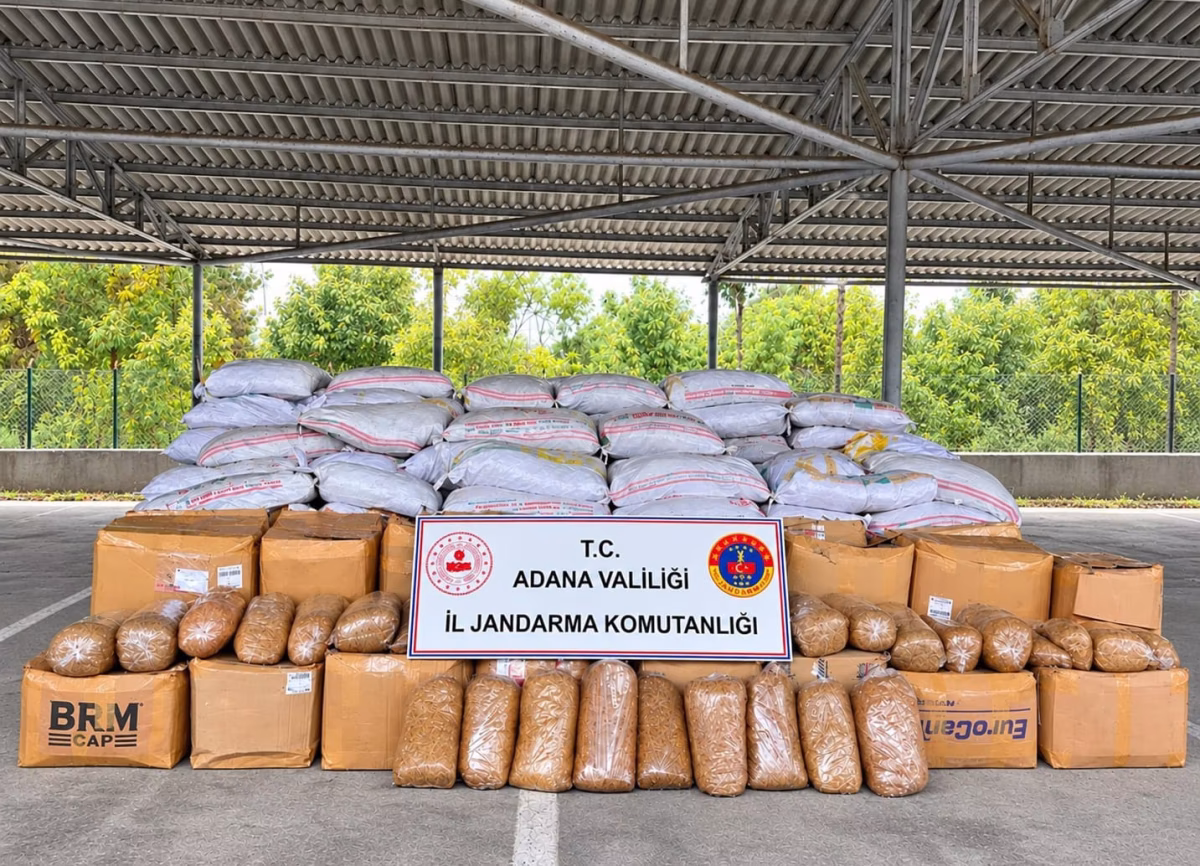 Adana'da 8 ton kaçak tütün ele geçirildi