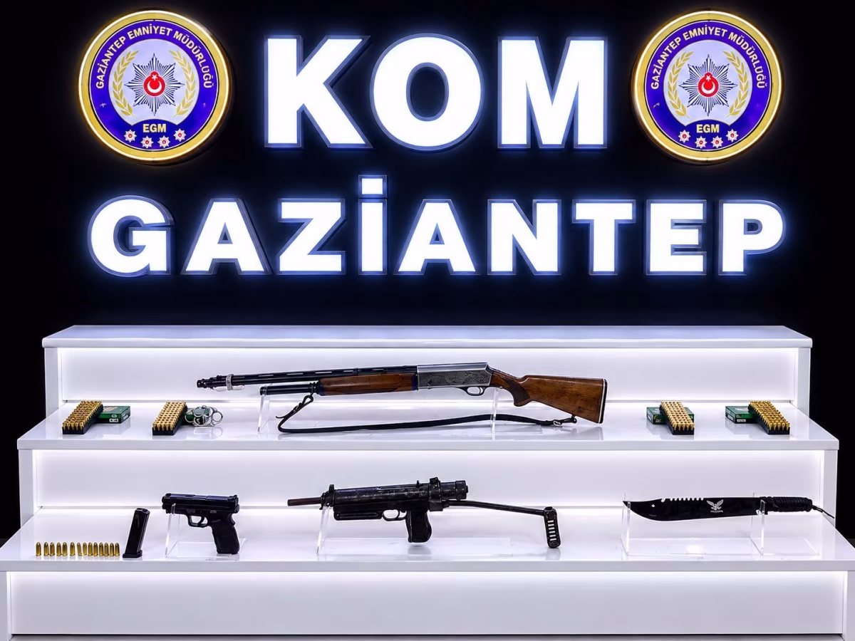 Gaziantep'te operasyon: Silahlar ele geçirildi