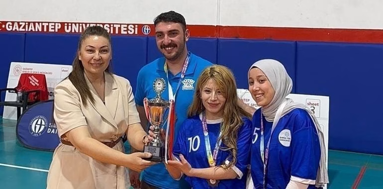 Üniversite Öğrencisi Berfin Sönmez Vefat Etti